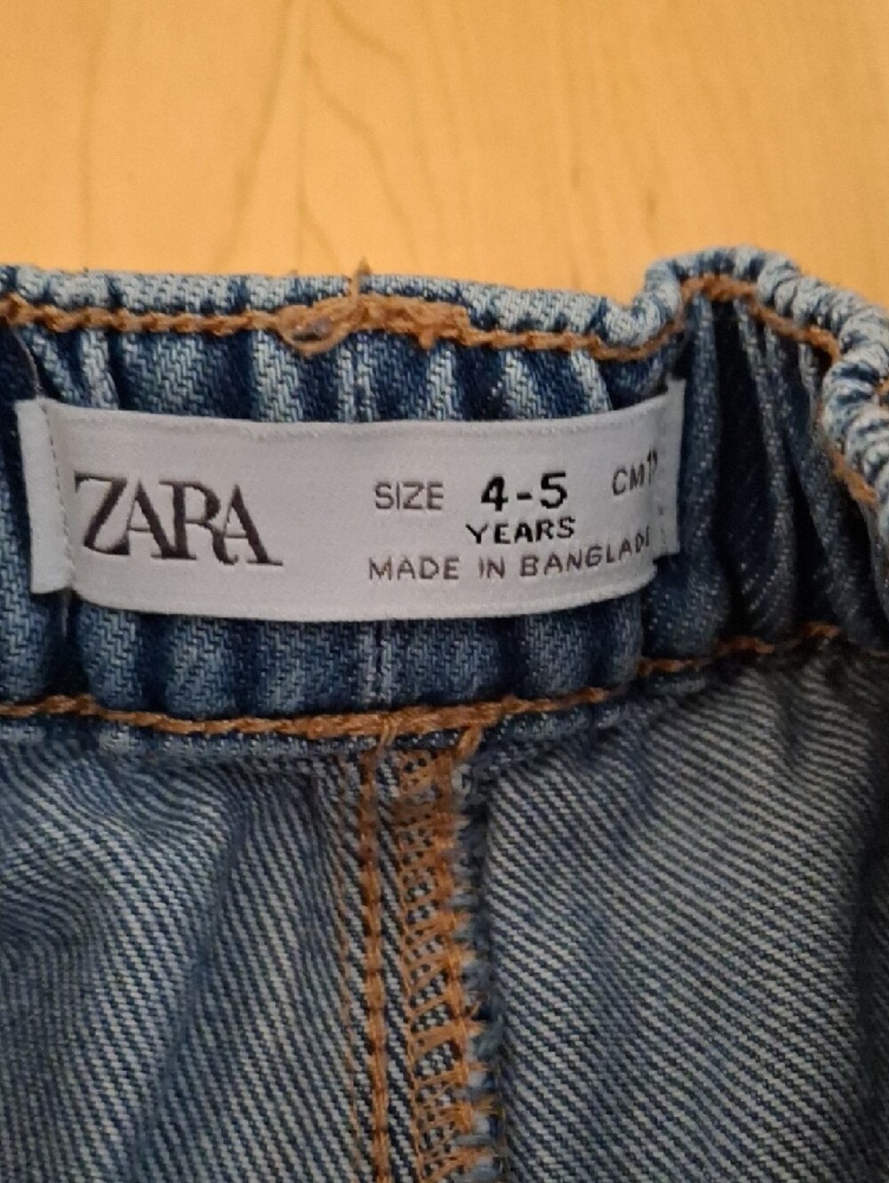 ZARA Light Blue Denim Elastic Waist Jeans Cargo Pockets Wide Leg Size 4-5 - Picture 2 of 3